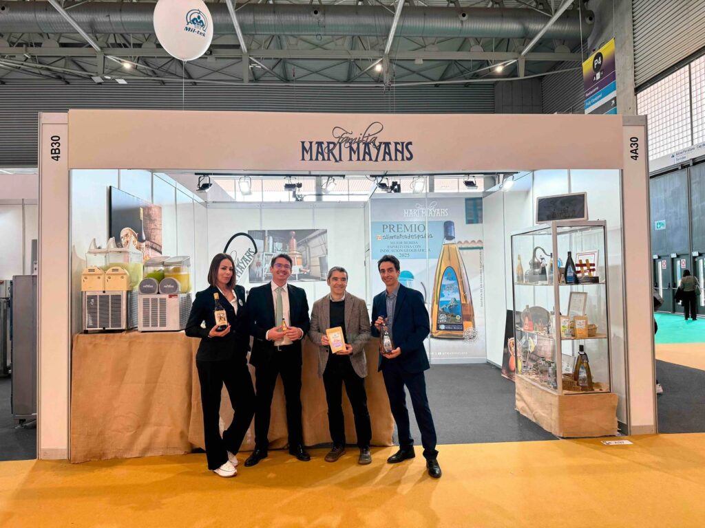familia mari mayans triunfa en alimentaria con sus bebidas artesanas 01